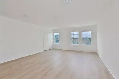 10819 Charlotte Drive, Parrish, FL 34219 - Photo 17