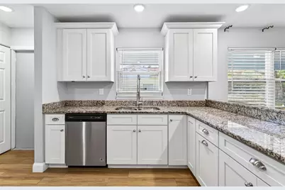 1012 W Adalee Street, Tampa, FL 33603 - Photo 17