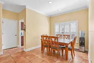 1638 Mira Lago Cir, Ruskin, FL 33570 - Photo 19