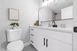 11315 Carrollwood Estates Dr, Tampa, FL 33618 - Photo 35