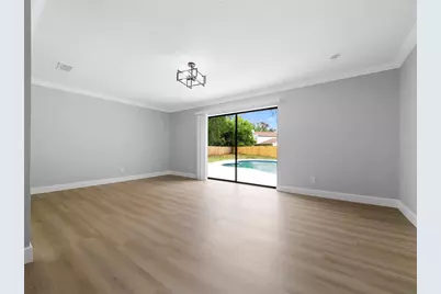 11315 Carrollwood Estates Drive, Tampa, FL 33618 - Photo 19