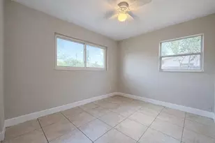 7018 54th Ave N, Saint Petersburg, FL 33709 - Photo 11