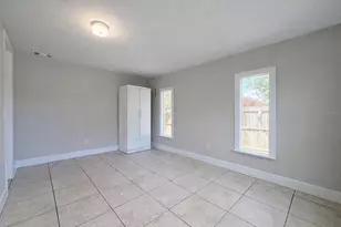 7018 54th Ave N, Saint Petersburg, FL 33709 - Photo 13