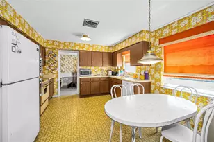 2241 Jaffa Pl, Clearwater, FL 33764 - Photo 19