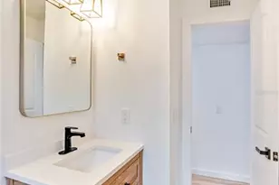 4413 W Rogers Ave, Tampa, FL 33611 - Photo 15