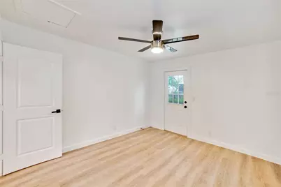 4413 W Rogers Avenue, Tampa, FL 33611 - Photo 31