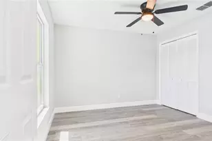 8609 Boysenberry Dr, Tampa, FL 33635 - Photo 35