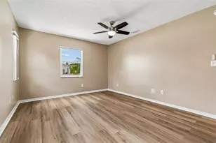 209 Genet Ct, Sun City Center, FL 33573 - Photo 17