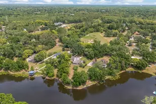 785 Duque Rd, Lutz, FL 33549 - Photo 37