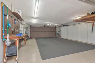 8233 Forest Cir, Seminole, FL 33776 - Photo 39