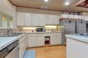 8233 Forest Cir, Seminole, FL 33776 - Photo 23