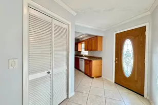 4112 Beach Dr SE, Saint Petersburg, FL 33705 - Photo 7