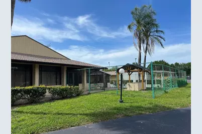 1220 13th Circle SE, Largo, FL 33771 - Photo 47