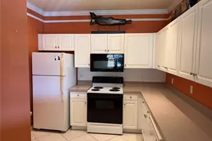 4333 Bayside Village Dr, Tampa, FL 33615 - Photo 5