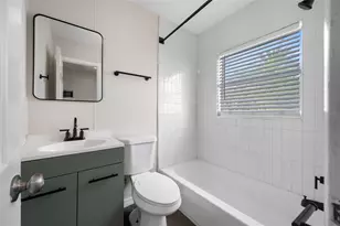 425 2nd St N, Saint Petersburg, FL 33701 - Photo 11