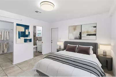 38308 Collins Avenue, Zephyrhills, FL 33542 - Photo 9