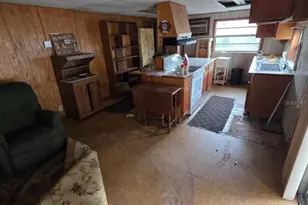 6010 S 4th St, Tampa, FL 33611 - Photo 5