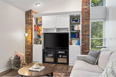 3102 Wesson Way, Tampa, FL 33618 - Photo 15