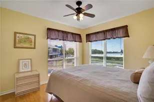 656 Windrush Bay Dr, Tarpon Springs, FL 34689 - Photo 15