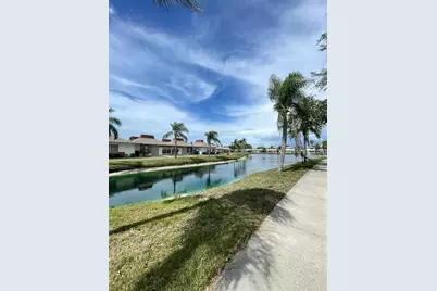 4326 Tahitian Gardens Circle #14E, Holiday, FL 34691 - Photo 5