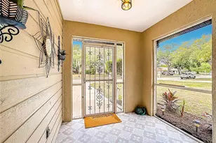 1530 Deer Hollow Blvd, Sarasota, FL 34232 - Photo 3