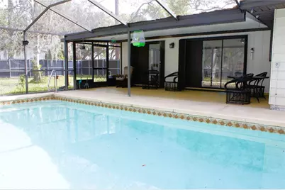 3201 Bartlett Street, Spring Hill, FL 34606 - Photo 3