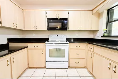 3201 Bartlett Street, Spring Hill, FL 34606 - Photo 17