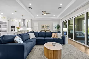 2214 5th St E, Palmetto, FL 34221 - Photo 11