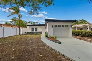 7439 37th Ave N, Saint Petersburg, FL 33710 - Photo 3