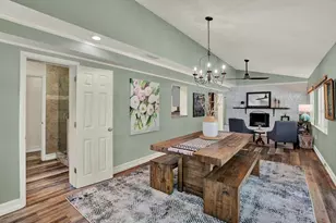 2107 W Kyra Dr, Tampa, FL 33612 - Photo 21