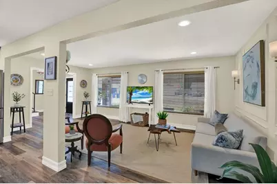 2107 W Kyra Drive, Tampa, FL 33612 - Photo 9