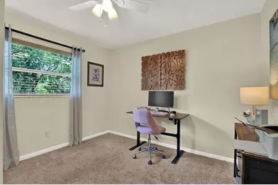 2107 W Kyra Drive, Tampa, FL 33612 - Photo 31