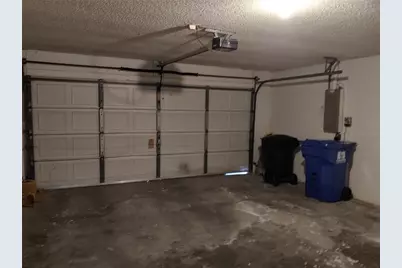 525 Moreno Circle NE, Saint Petersburg, FL 33703 - Photo 17