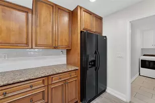 1810 Milford Cir, Sun City Center, FL 33573 - Photo 15