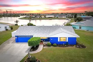 1810 Milford Cir, Sun City Center, FL 33573 - Photo 1
