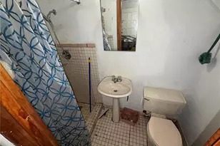 73 Ludlam Dr, Miami Springs, FL 33166 - Photo 21