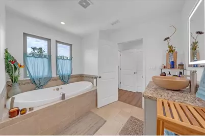8813 S Lagoon Street, Tampa, FL 33615 - Photo 27