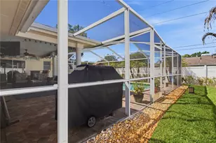 2990 Meadow Oak Dr N, Clearwater, FL 33761 - Photo 53
