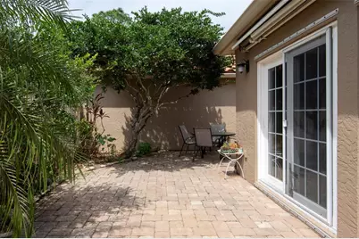 491 St Tropez Circle NE, Saint Petersburg, FL 33703 - Photo 37
