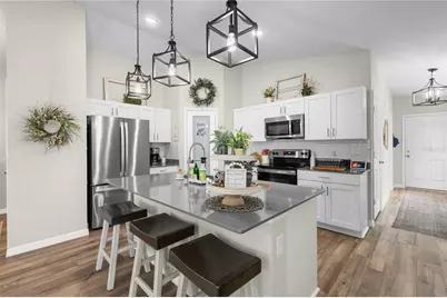 34102 Scarlet Sage Court, Wesley Chapel, FL 33545 - Photo 3