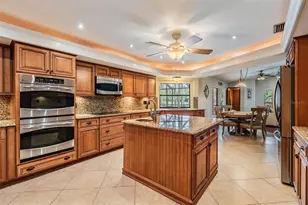 3428 Valley Ranch Dr, Lutz, FL 33548 - Photo 11