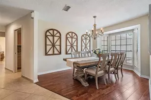 3428 Valley Ranch Dr, Lutz, FL 33548 - Photo 9