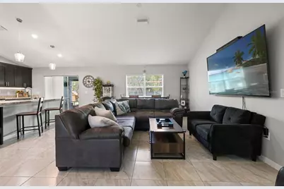 12015 Phoenix Avenue, Weeki Wachee, FL 34614 - Photo 15