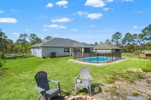 12015 Phoenix Ave, Weeki Wachee, FL 34614 - Photo 33