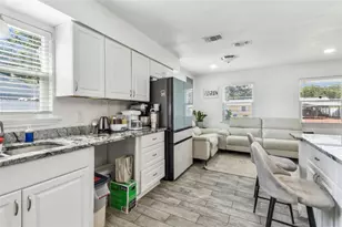 4005 W Tyson Ave, Tampa, FL 33611 - Photo 13