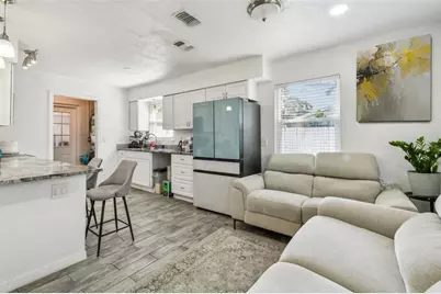 4005 W Tyson Avenue, Tampa, FL 33611 - Photo 9