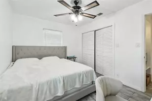 4005 W Tyson Ave, Tampa, FL 33611 - Photo 25