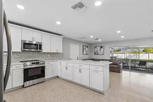 4431 16th Ave N, Saint Petersburg, FL 33713 - Photo 27