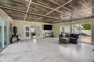 3101 S Kings Ave, Brandon, FL 33511 - Photo 27