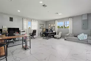 3101 S Kings Ave, Brandon, FL 33511 - Photo 15